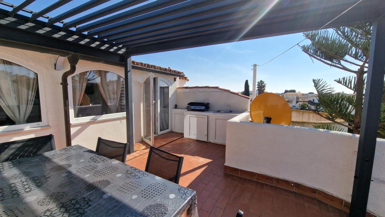 Maison De Vacances Avec Amarre Empuriabrava Zewnętrze zdjęcie